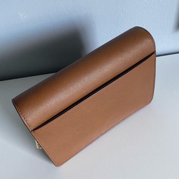 SOLD Michael Kors Daniela Safiano Crossbody - Picture 9 of 16